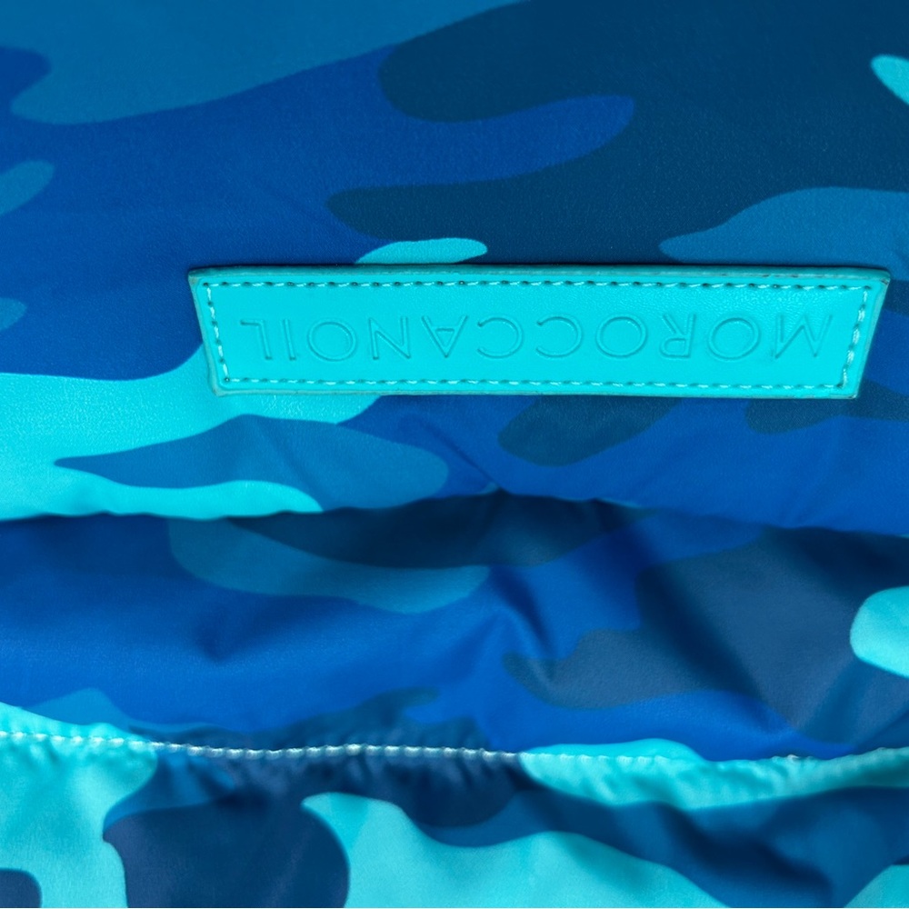 Moroccanoil Blue Camouflage Travel Bag - Picture 6 of 8